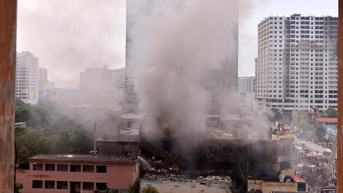 Pakistan Havai Fiek Patlama fotoraflar resimleri