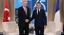 Macron'dan Bakan Erdoan'a ak teklif: Birlikte almaya hazrm