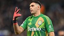Manchester United, Emiliano Martinez'den vazgeti