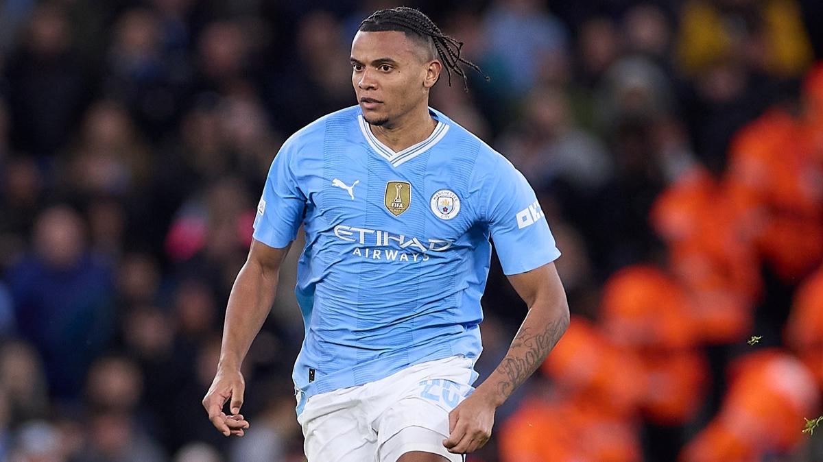 manuel akanji galatasaray manchester city pep guardiola fotoraflar resimleri