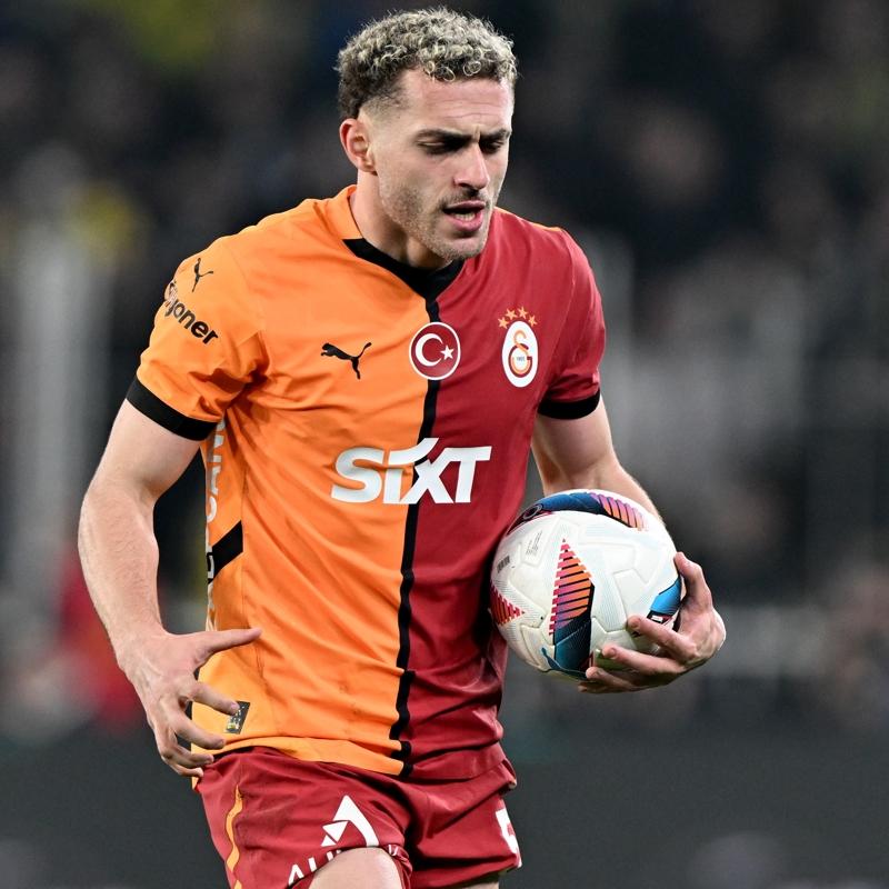 Bar Alper Ylmaz kadro d kald! Galatasaray'dan aklama geldi