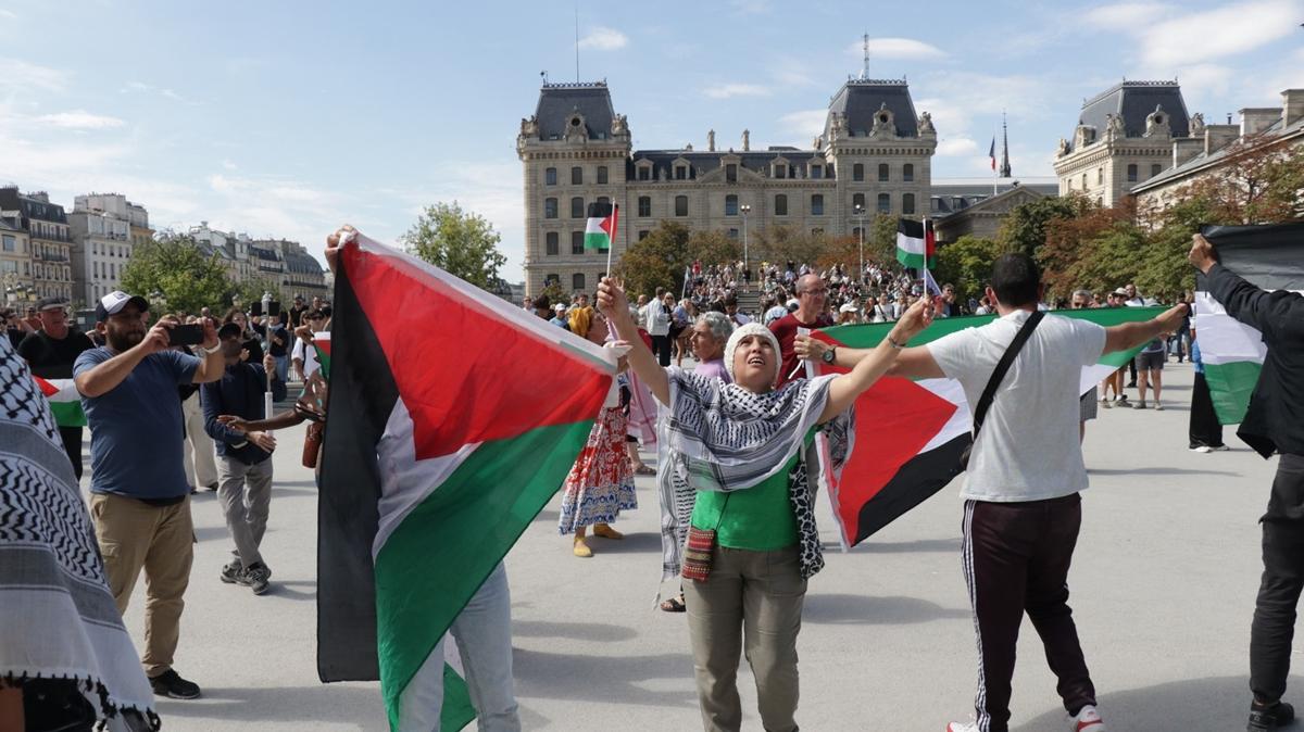 fransa gazze paris soykrm filistin fotoraflar resimleri