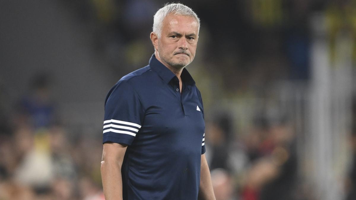jose mourinho fenerbahe premier lig nottingham forest fotoraflar resimleri