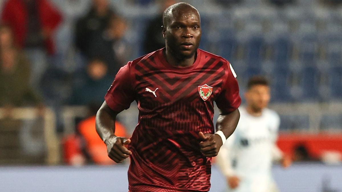 vincent aboubakar kocaelispor transfer fotoraflar resimleri