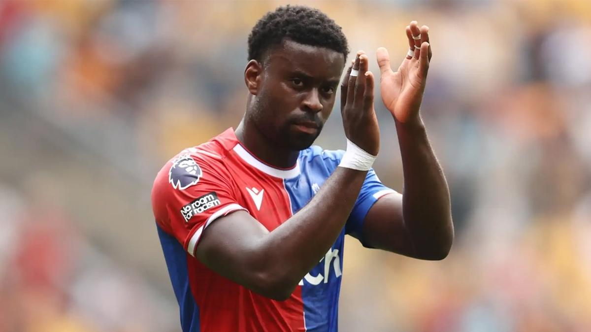 liverpool marc guehi transfer fotoraflar resimleri