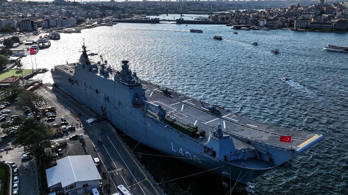 TCG Anadolu gemi elbistan gelibolu fotoraflar resimleri