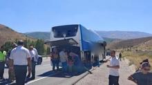 Yolculuk kabusa dnd: Yoldan kan otobsteki 1 kii ld 4 kii yaraland