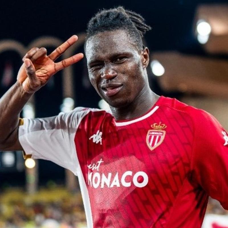 Galatasaray'dan 30 milyon euroluk transfer! Wilfried Singo iin anlama tamam