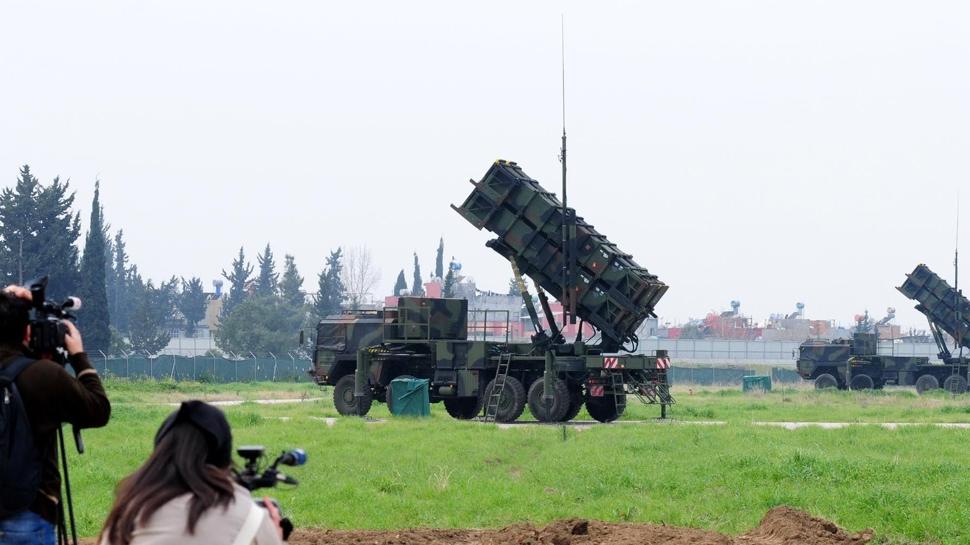 Kritik pazarlk sonu verdi: 10 adet Patriot fzesi havalimanna indi