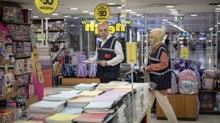 Bakanlktan 81 ilde e zamanl denetim: Krtasiye ve okul rnleri incelendi
