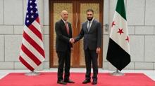 Suriye Lideri ara, ABD Temsilcisi Barrack ile bir araya geldi