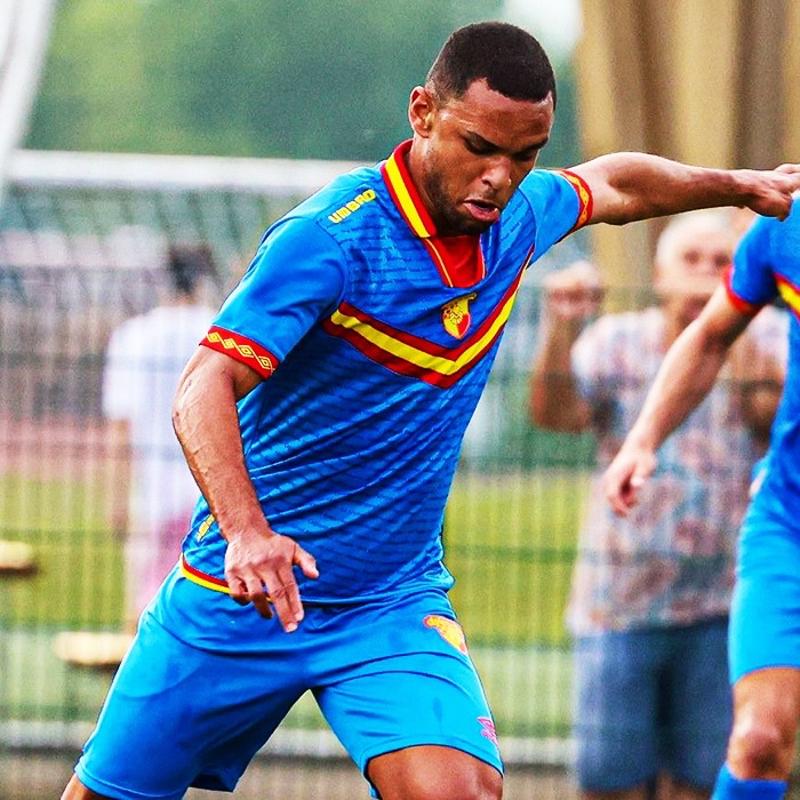 G�ztepe, Juan'�n bonservisini ald�