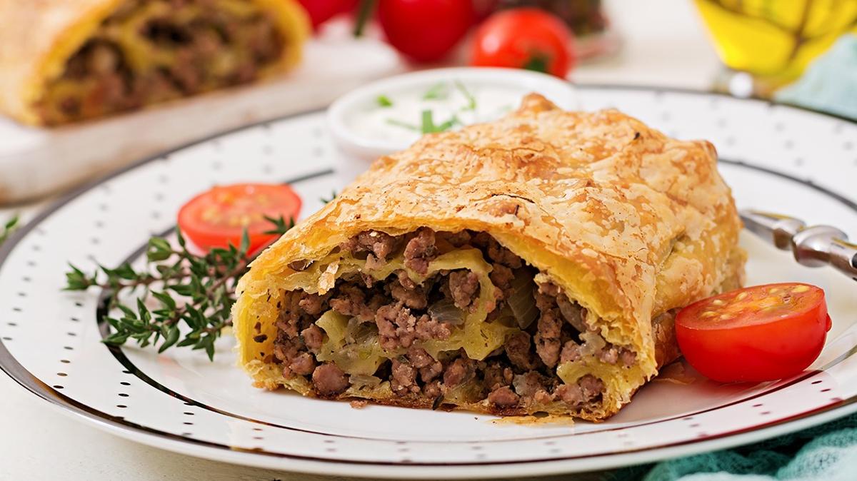 kiymali borek yufkadan yaplan brek kahvalt tarifi fotoraflar resimleri