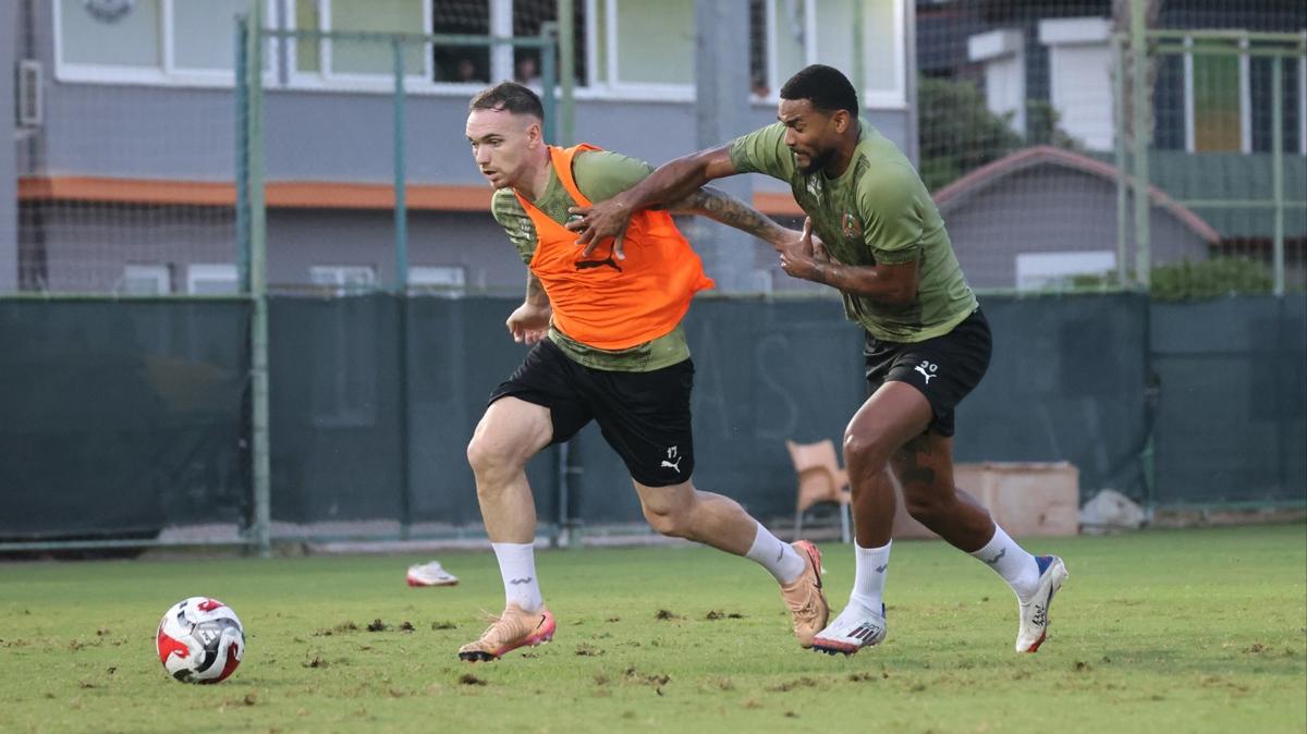 Alanyaspor Beikta ma Sper Lig mcadelesi fotoraflar resimleri