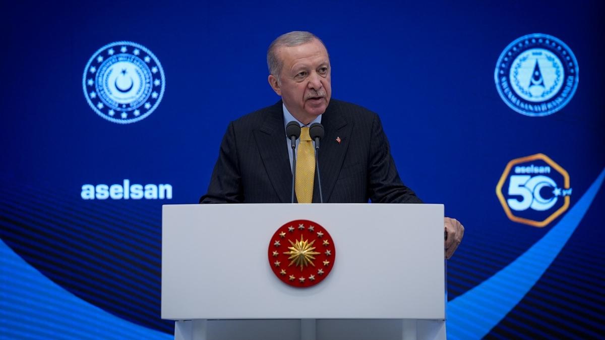 Erdoan Kubbe Teslimat Tesis Al Oulbey Temel Atma Treni fotoraflar resimleri