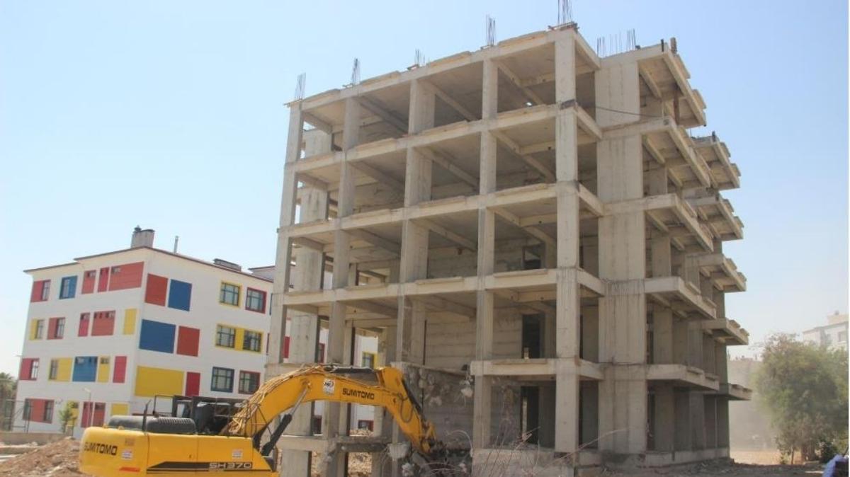 bina apartman deprem  mteahhit fotoraflar resimleri