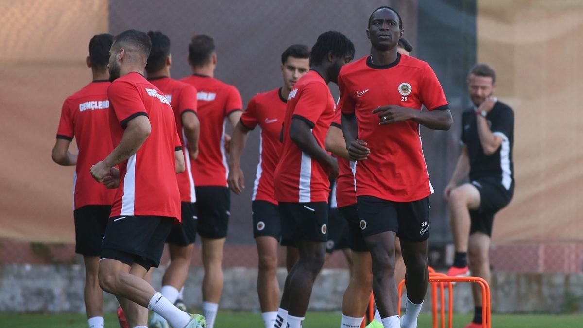 Genlerbirlii Sper Lig Fenerbahe fotoraflar resimleri
