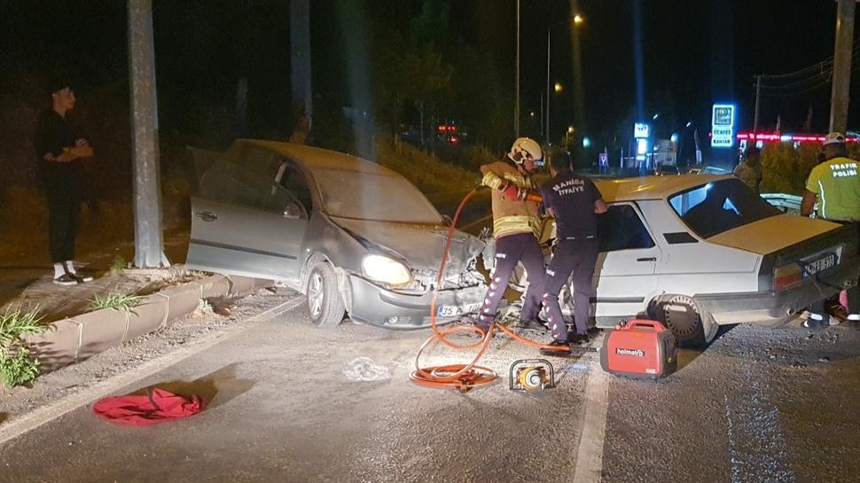 Manisa'da feci kaza: Yaralılar var