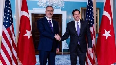 Bakan Fidan, ABD'li mevikada Rubio ile grt: Trkiye bar iin devrede