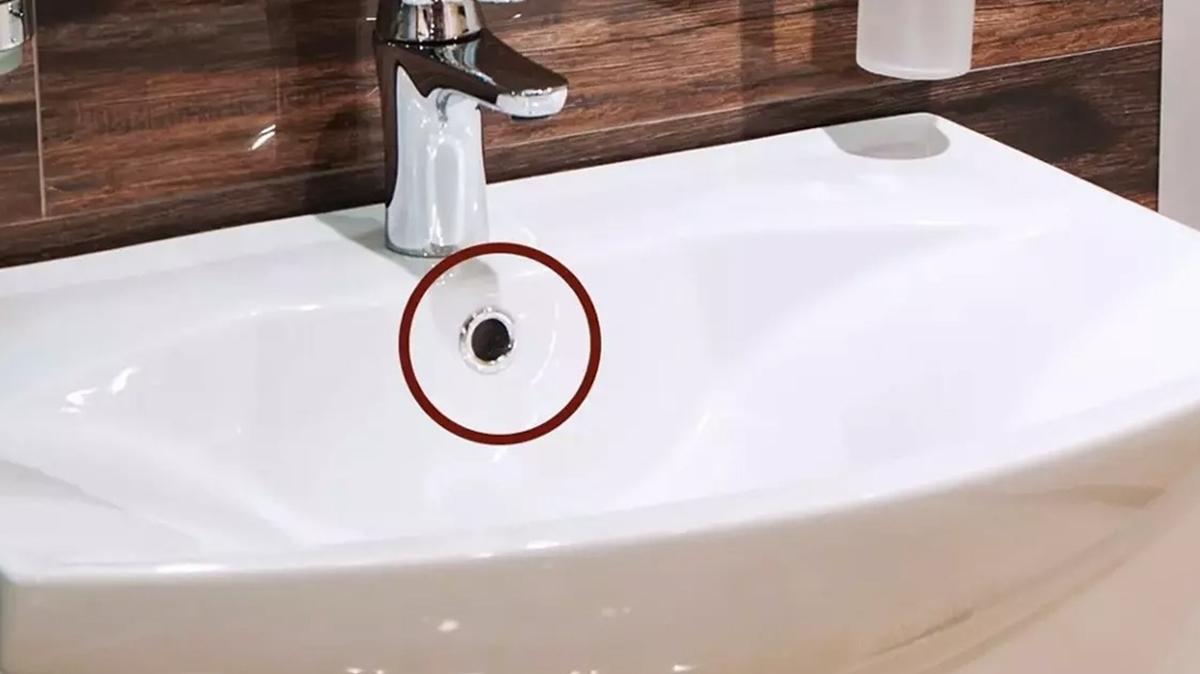 lavabo delik lavabodaki delik fotoraflar resimleri