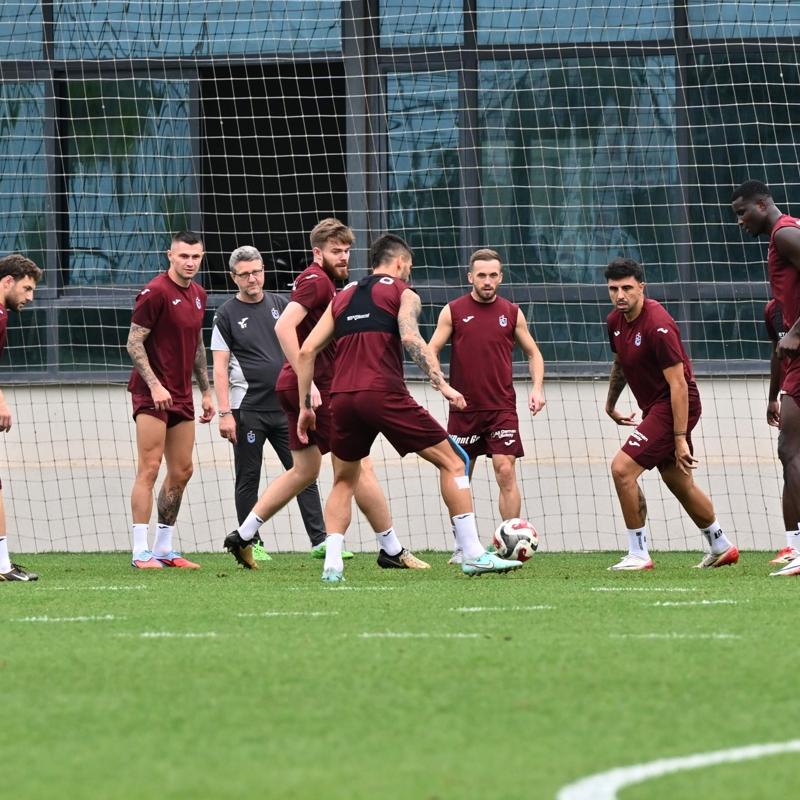 Trabzonspor'da Samsunspor mesaisi devam ediyor