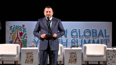 Kazan Kresel Genlik Zirvesi 2025 balad