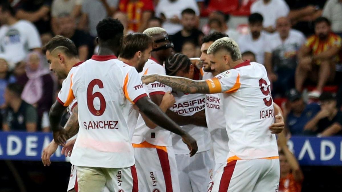 galatasaray ampiyonlar ligi futbol fotoraflar resimleri