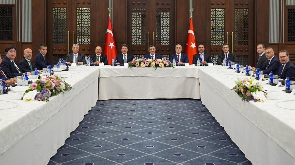 CEVDET YILMAZ ekonomi OVP fotoraflar resimleri