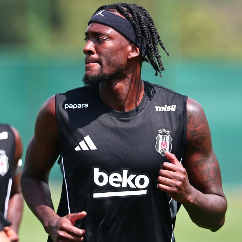 Beikta'ta Alanyaspor mesaisi devam ediyor