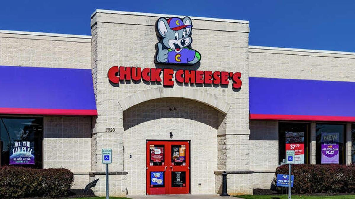  aile elencesi  restoran Chuck E Cheese fotoraflar resimleri