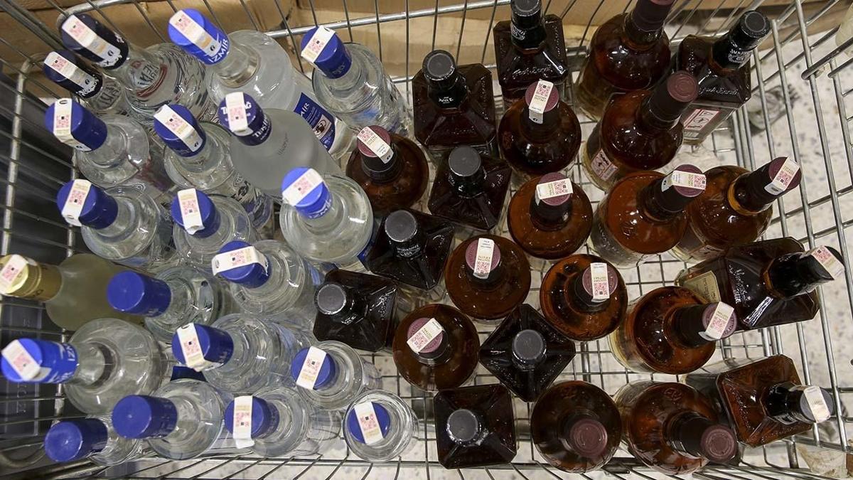 kaak arap kaak viski etil alkol sahte iki fotoraflar resimleri