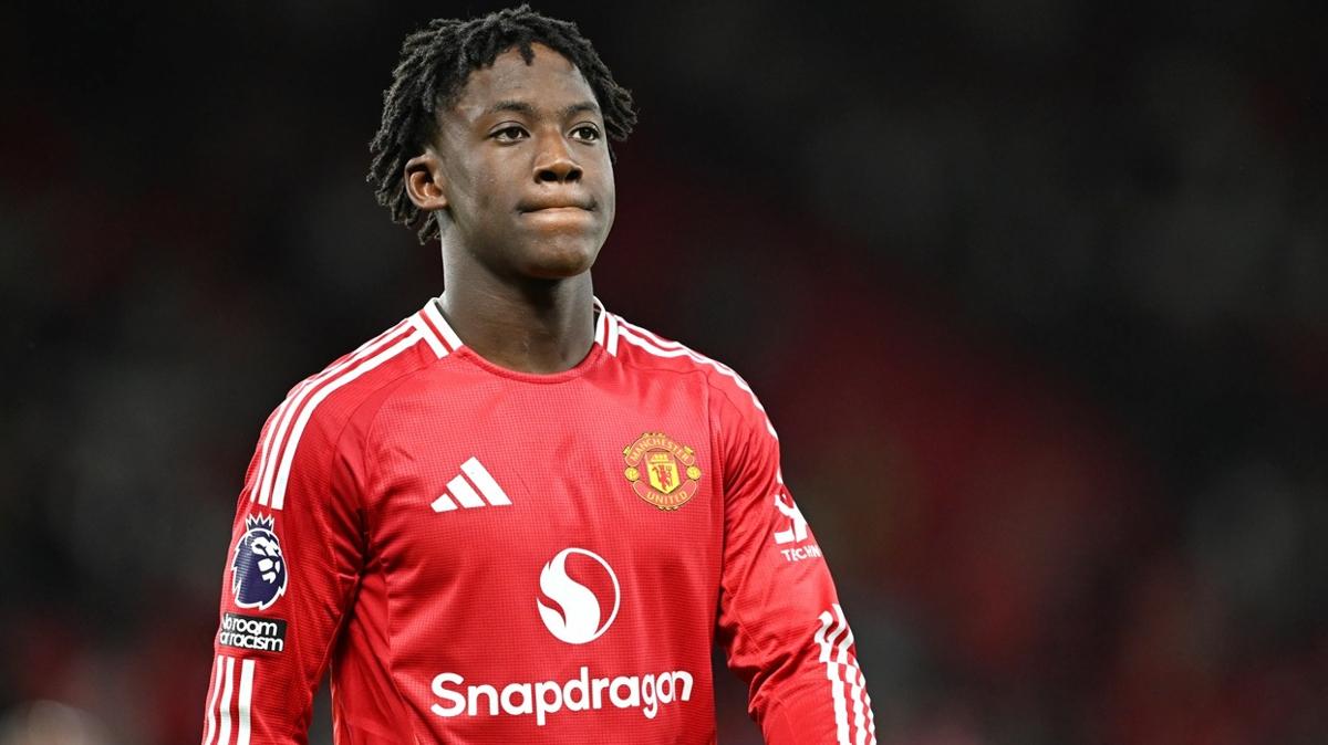 real madrid kobie mainoo transfer fotoraflar resimleri