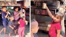 Kamyondan akan kirli suya kotular