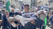 Soykrmc srail Paris'te protesto edildi: srail katil, Macron su orta