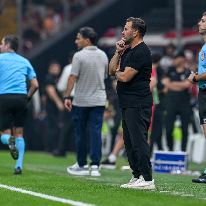Okan Buruk: Transferde en hareketli saatlerdeyiz