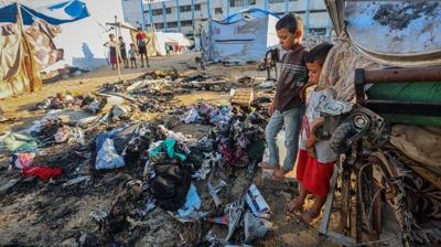 Gazze'de insani felaket: ocuklar alktan ehit oluyor, yardm trlar snrda bekletiliyor