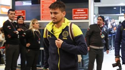 Son dakika transferi! Cengiz nder duyuruldu: 1 yllk imza hayrl olsun