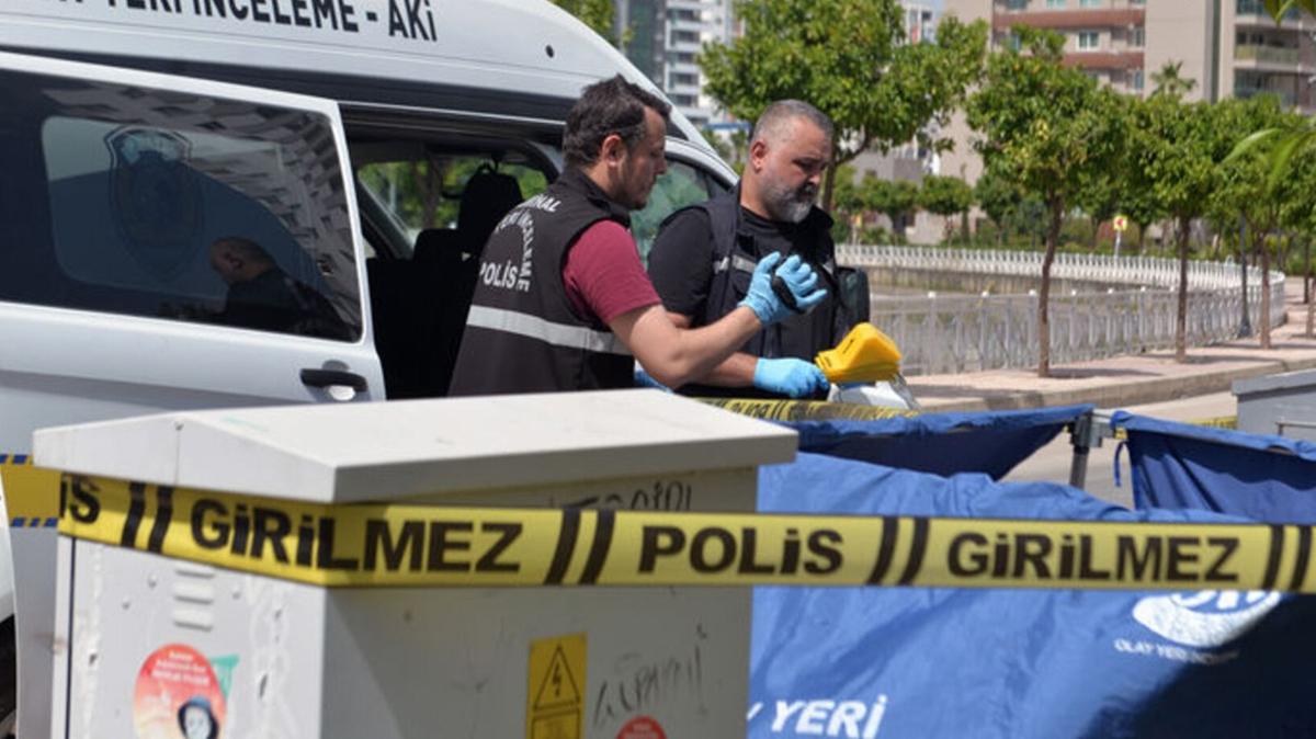 bebek cesedi  yank ve kesikler  temizlik personeli fotoraflar resimleri