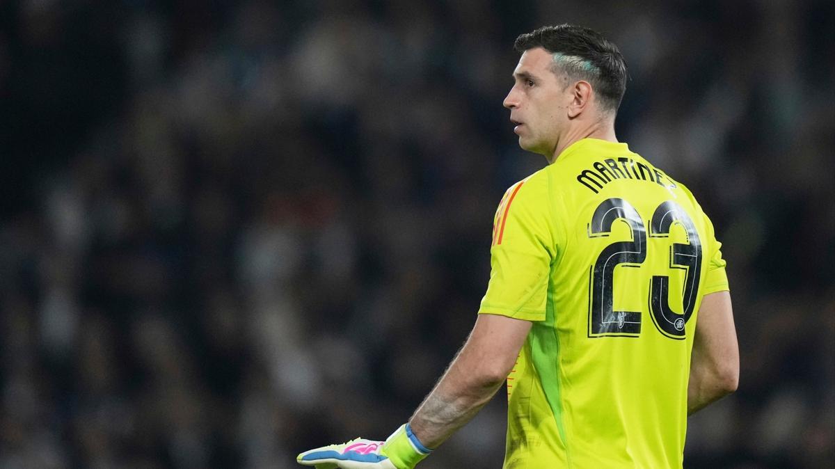 emiliano martinez manchester united premier lig fotoraflar resimleri