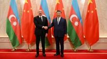 Azerbaycan Cumhurbakan Aliyev, in Devlet Bakan i ile grt