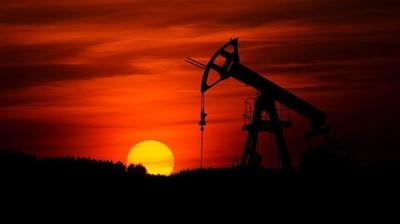 Komudan 14 yl sonra bir ilk! Petrol ihracat resmen balad