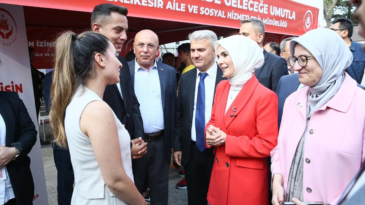 Mahinur zdemir Aile ve Sosyal Hizmetler Balkesir ziyaretleri fotoraflar resimleri