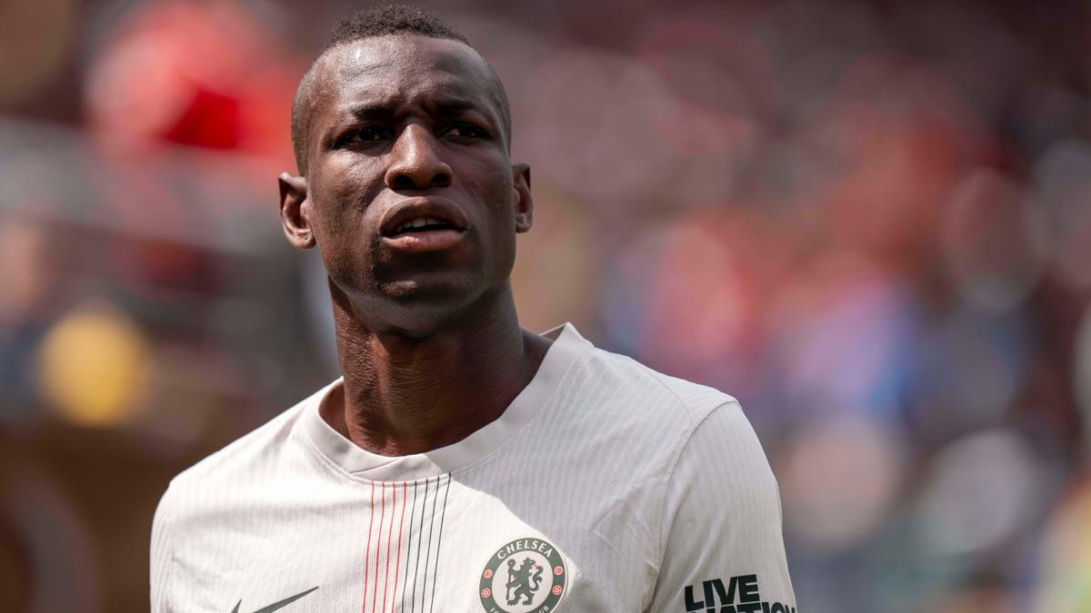 nicolas jackson transfer bayern mnih fotoraflar resimleri