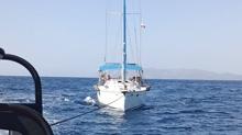 Fethiye aklarnda srklenen teknedeki 2 kii kurtarld