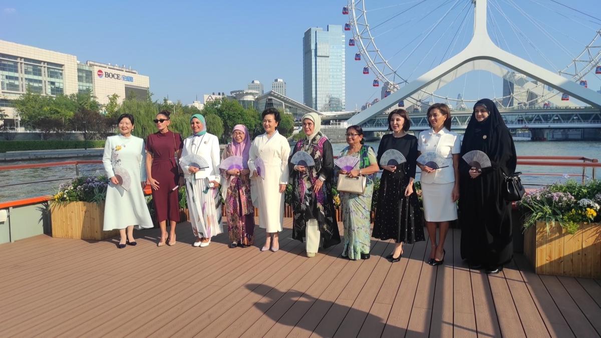 Emine Erdoan anghay birlii Tekilat 25 Devlet Bakanlar Zirvesi fotoraflar resimleri