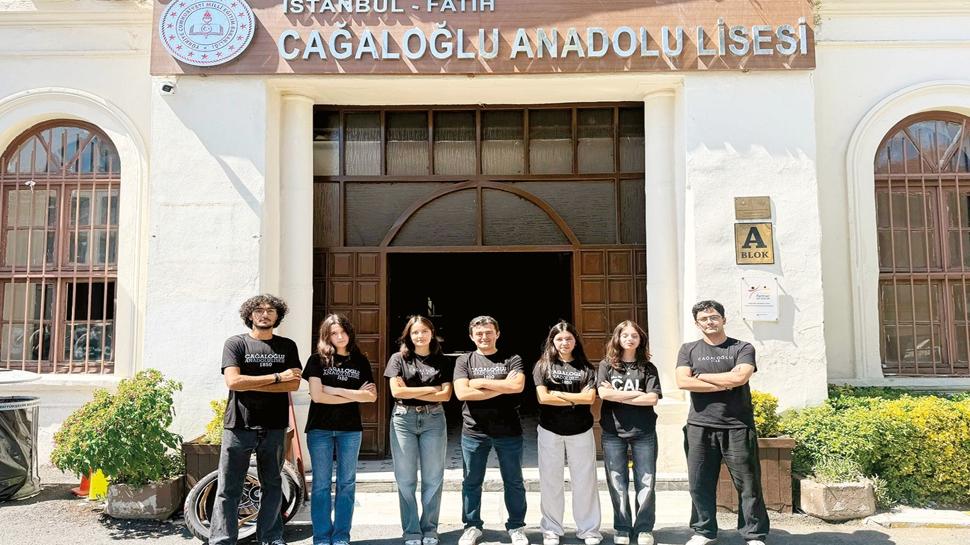 Caalolu'ndan CERN'e imza