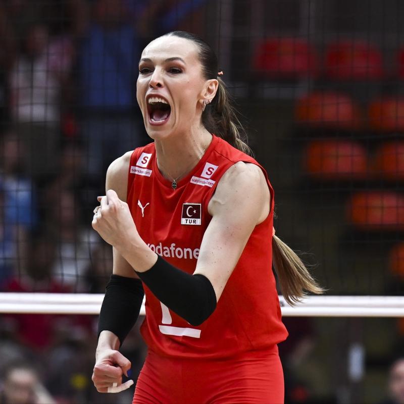 Eda Erdem: Bu takm yine tarih yazyor