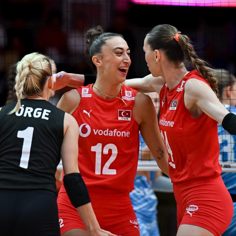 Filenin Sultanlar sahneye kyor! eyrek finalde rakip ABD