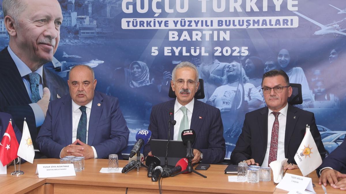 Ulatrma ve Altyap Bakan Abdulkadir Uralolu Bakan Uralolu bartn fotoraflar resimleri