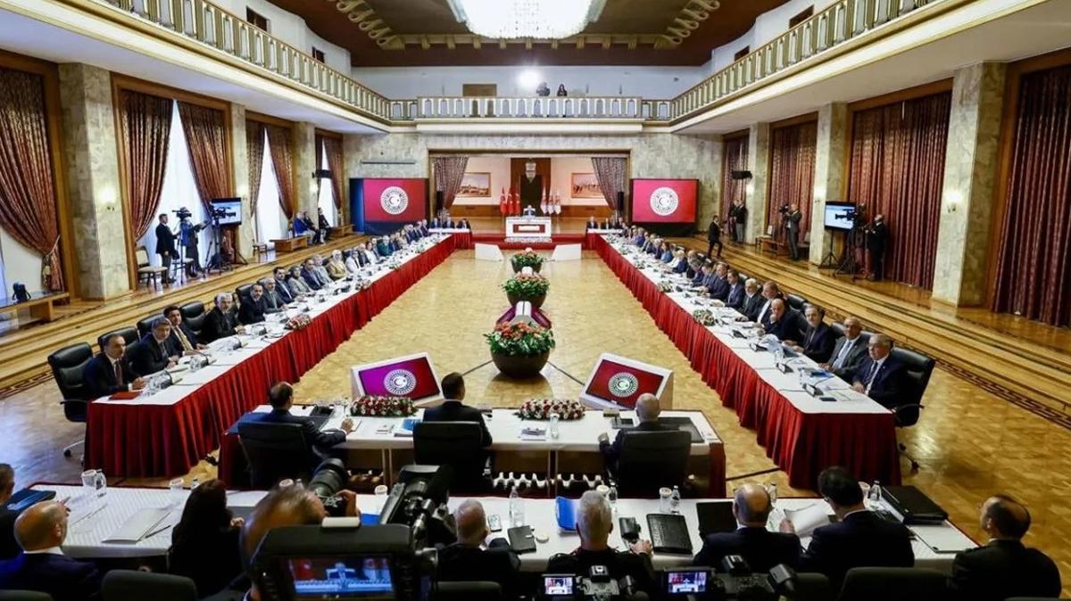 Milli Dayanma  Kardelik ve Demokrasi Komisyonu terrsz trkiye toplant fotoraflar resimleri